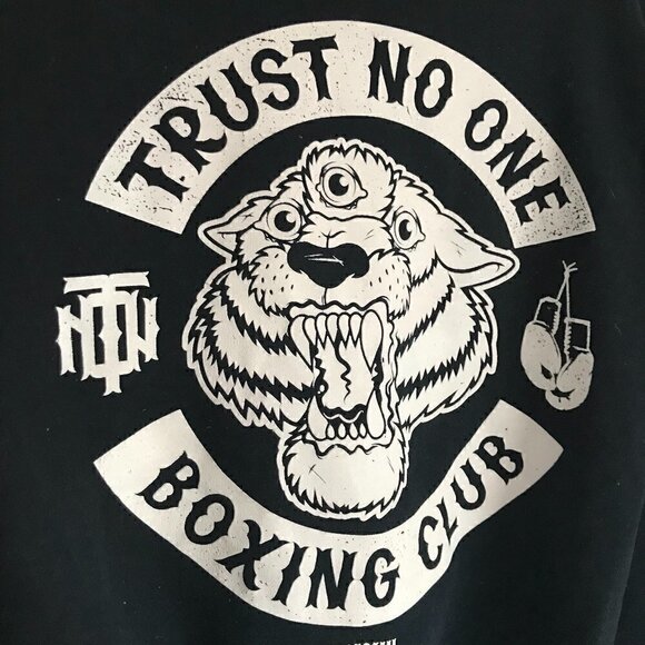 Vintage Trust No One BOXING CLUB Sweatshirt Hoodie Size M - Picture 1 of 3
